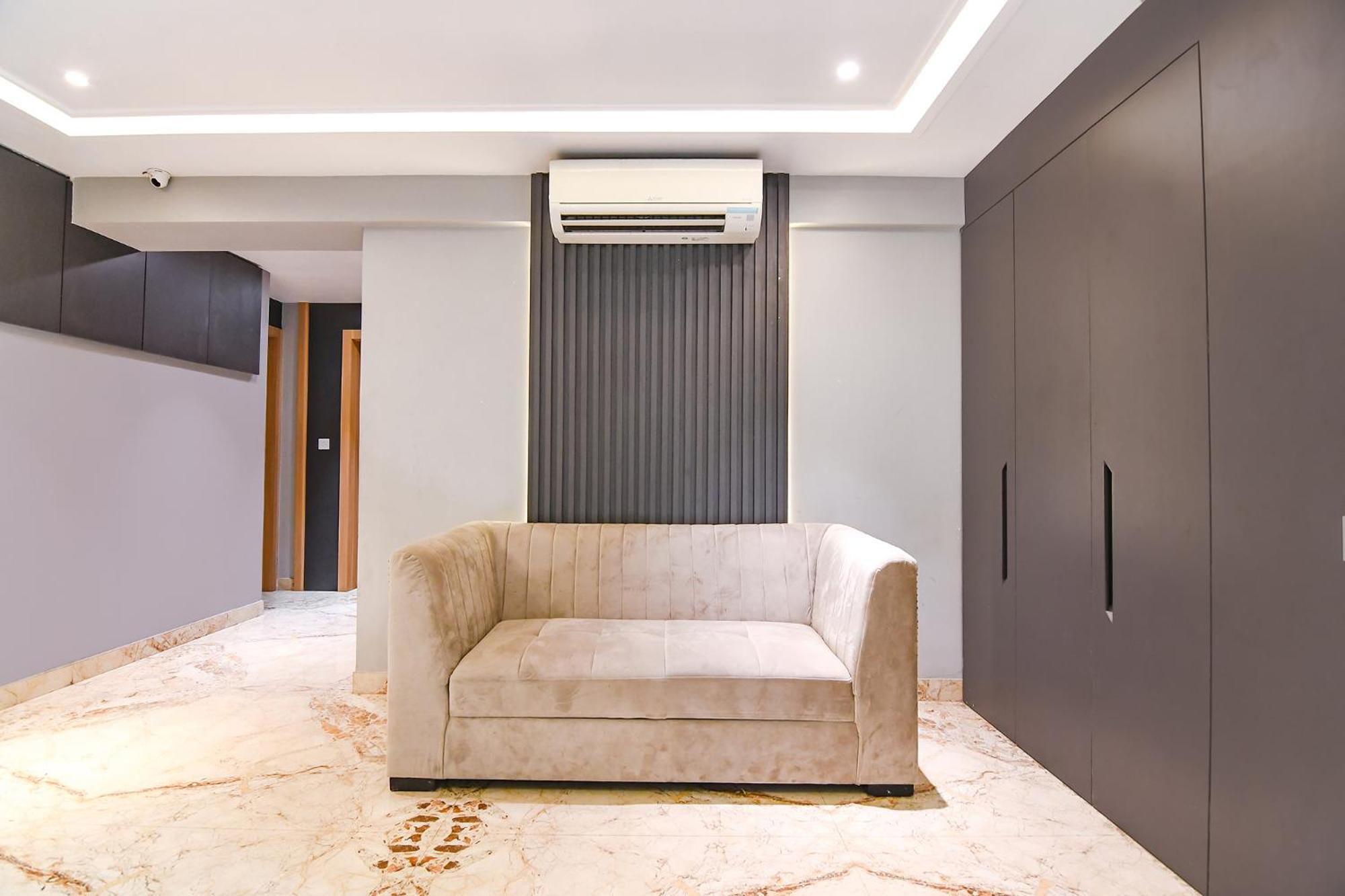Fabhotel Prime The Water View Residency - Nr Bisarjan Ghat