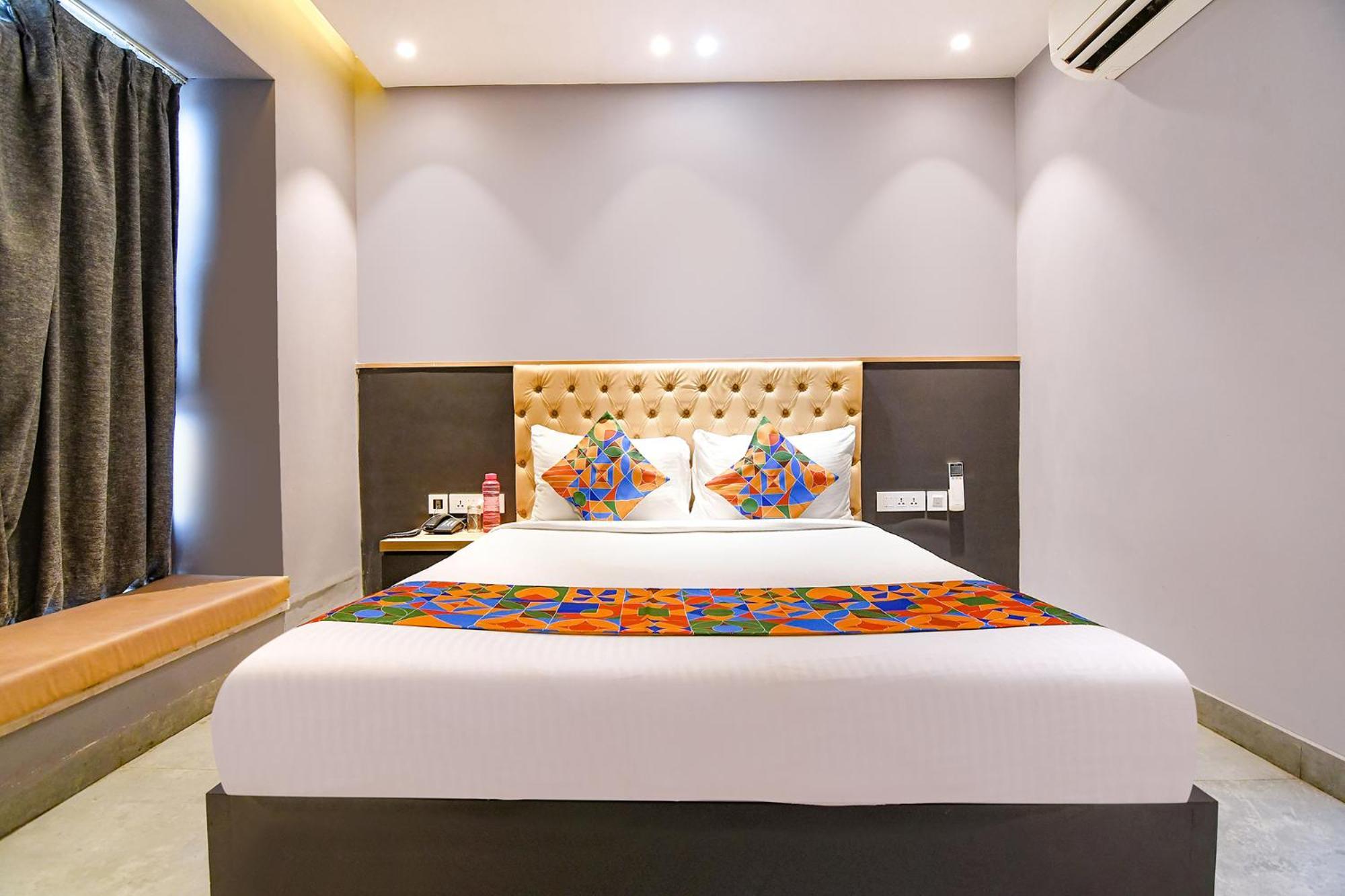Fabhotel Prime The Water View Residency - Nr Bisarjan Ghat